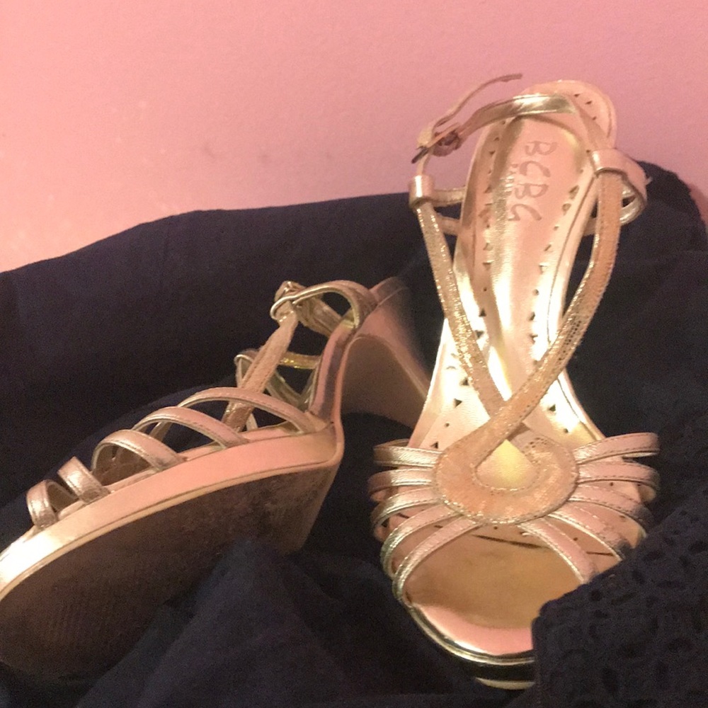 SOLD ******BCBG PARIS